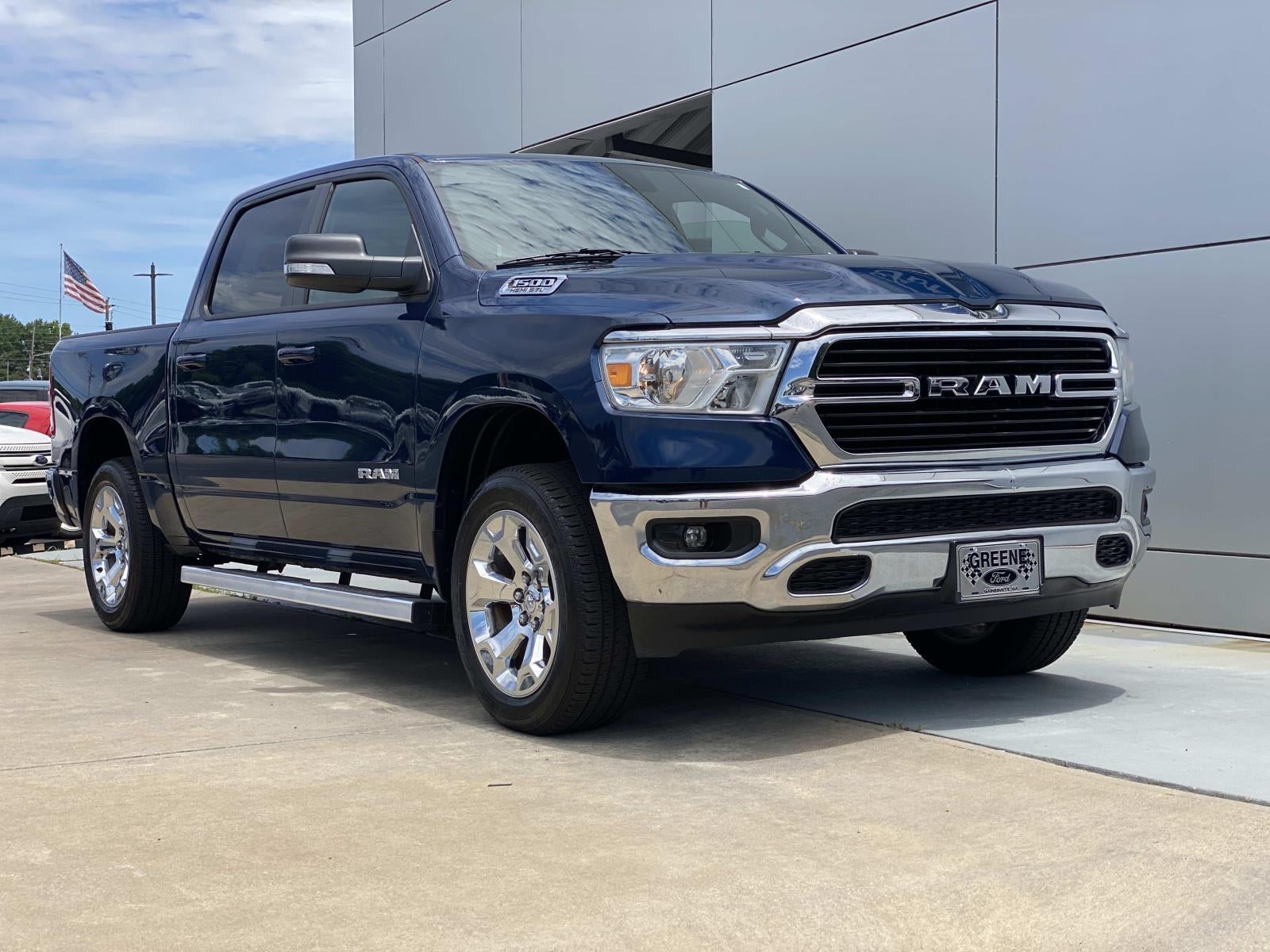 2021 RAM 1500 Big Horn 4x4 Crew Cab 5'7 Box
