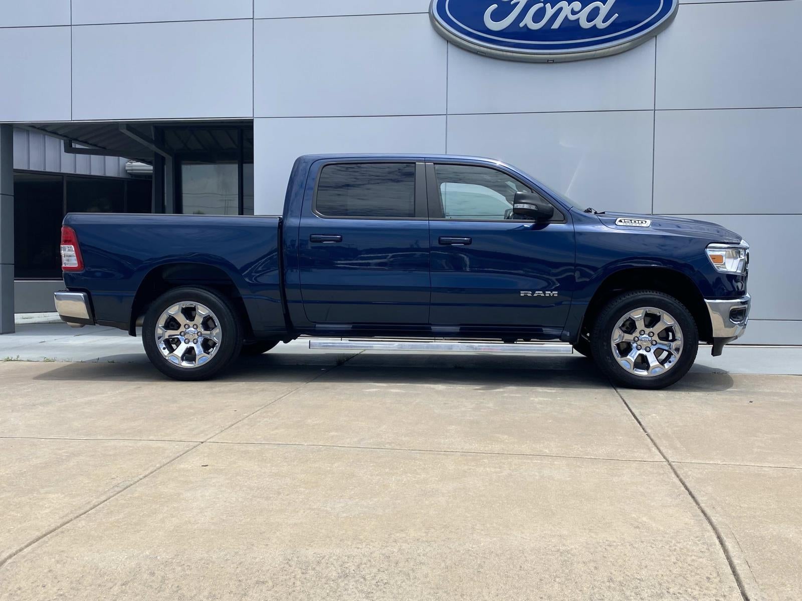 2021 RAM 1500 Big Horn 4x4 Crew Cab 5'7 Box