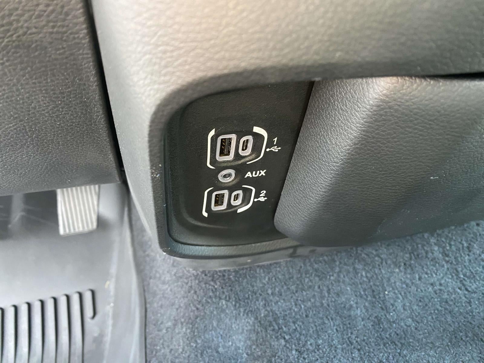 2025 RAM 1500 Tradesman 4x4 Crew Cab 5'7 Box