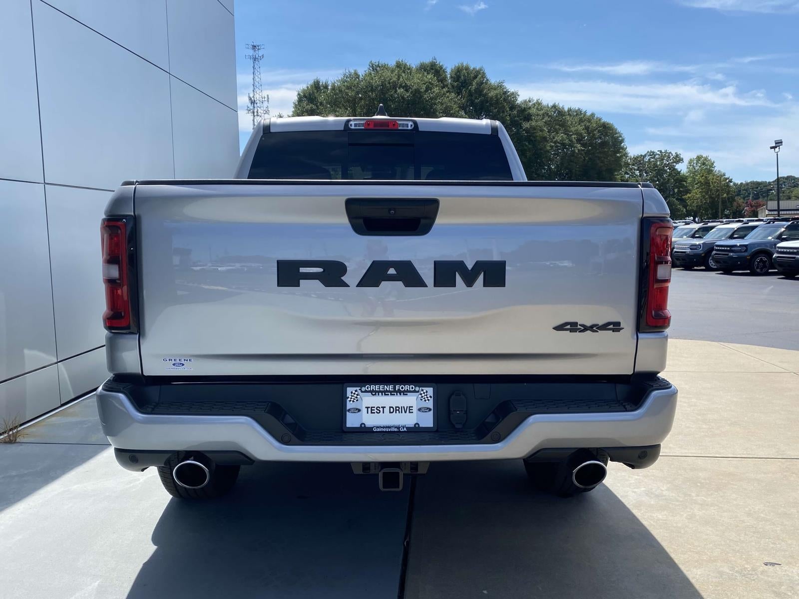 2025 RAM 1500 Tradesman 4x4 Crew Cab 5'7 Box