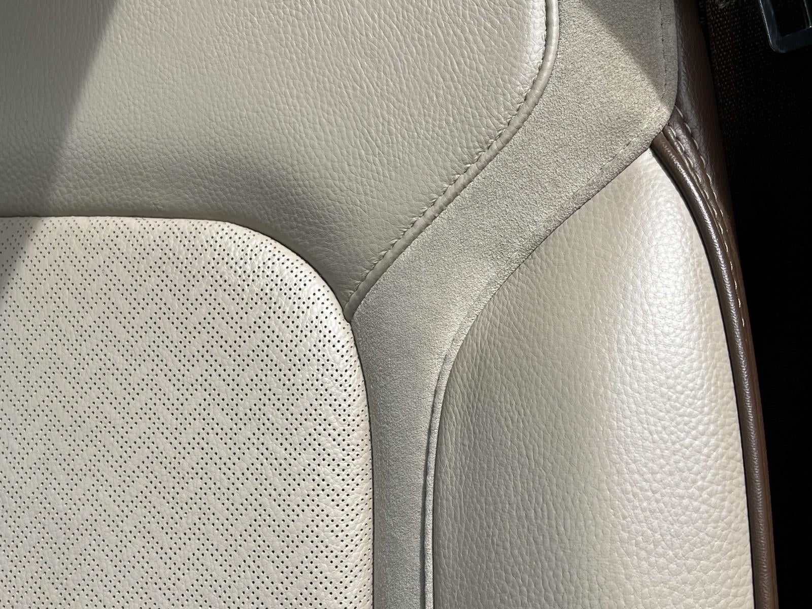 2022 RAM 1500 Laramie 4x4 Crew Cab 5'7 Box