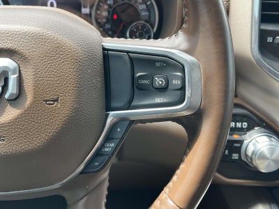 2022 RAM 1500 Laramie 4x4 Crew Cab 5'7 Box