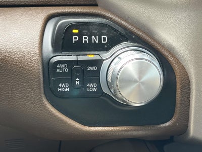 2022 RAM 1500 Laramie 4x4 Crew Cab 5'7 Box