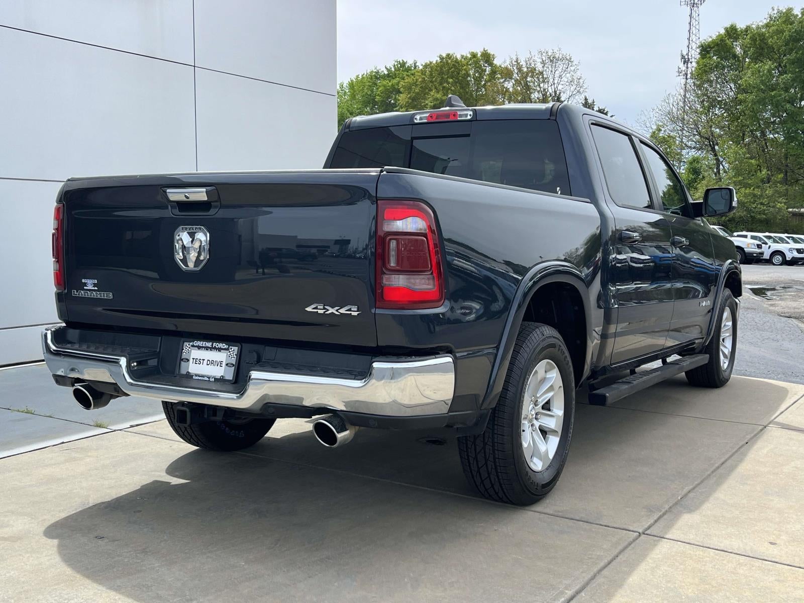 2022 RAM 1500 Laramie 4x4 Crew Cab 5'7 Box