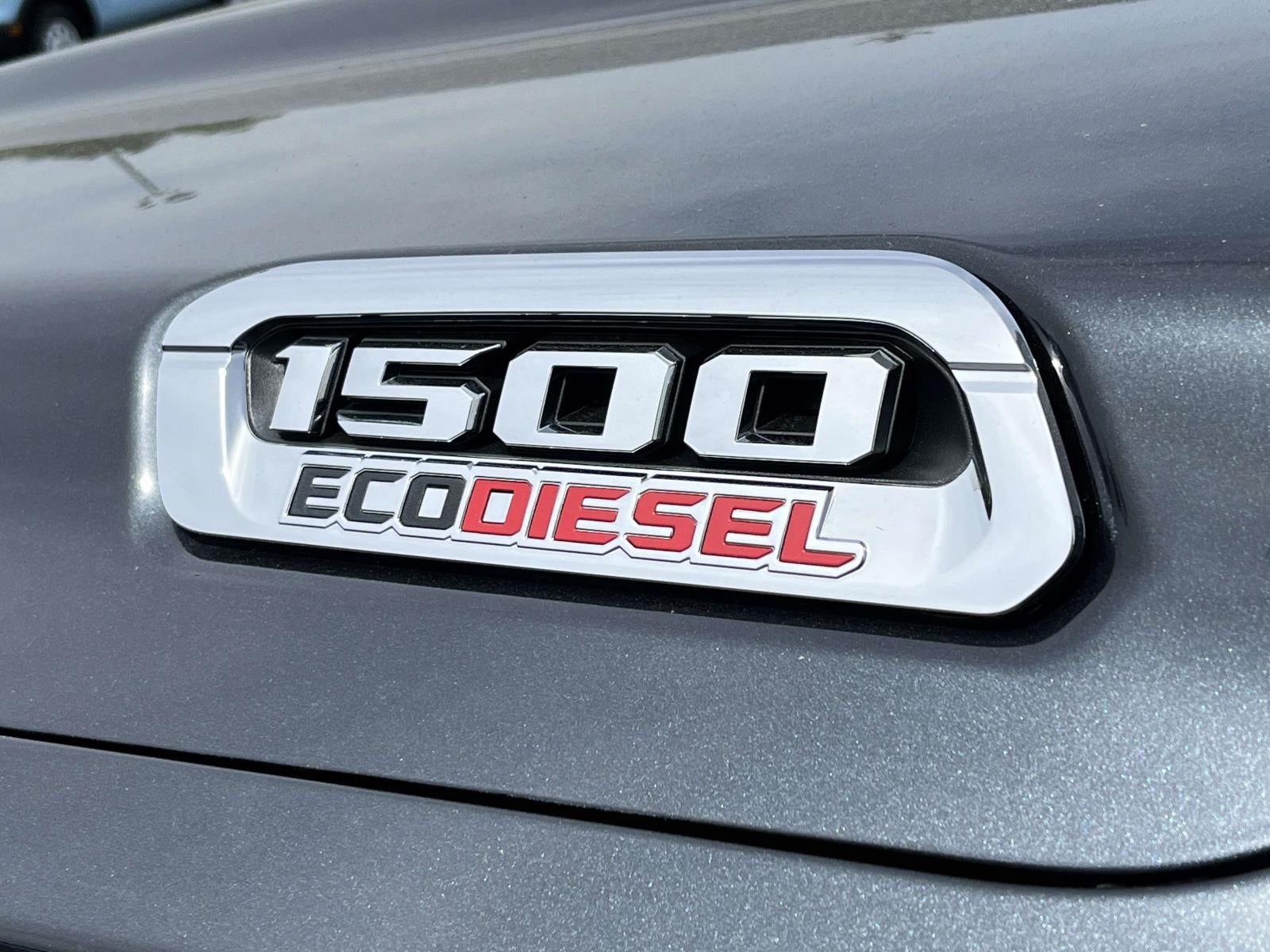 2022 RAM 1500 Laramie 4x4 Crew Cab 5'7 Box