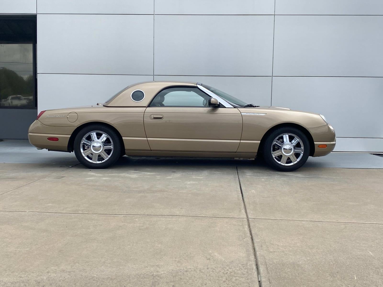 2005 Ford Thunderbird 2dr Convertible Deluxe