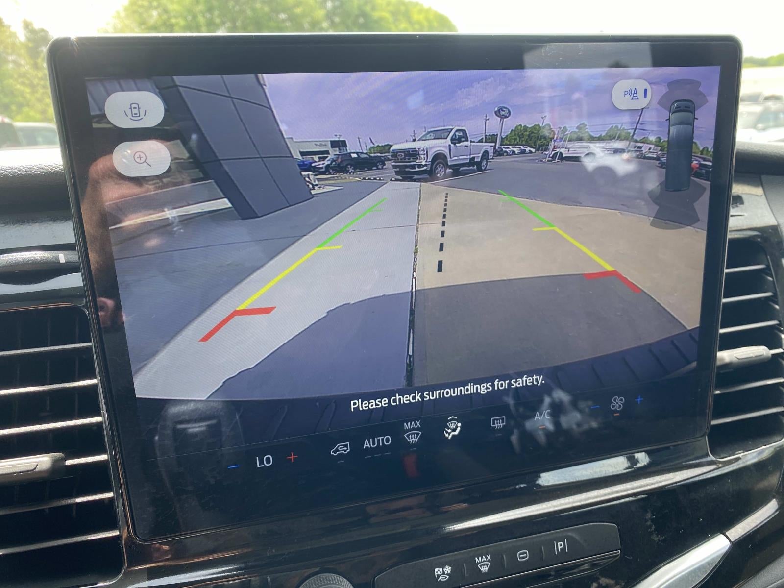 2024 Ford Transit Passenger Wagon T-350 148 Low Roof XLT RWD