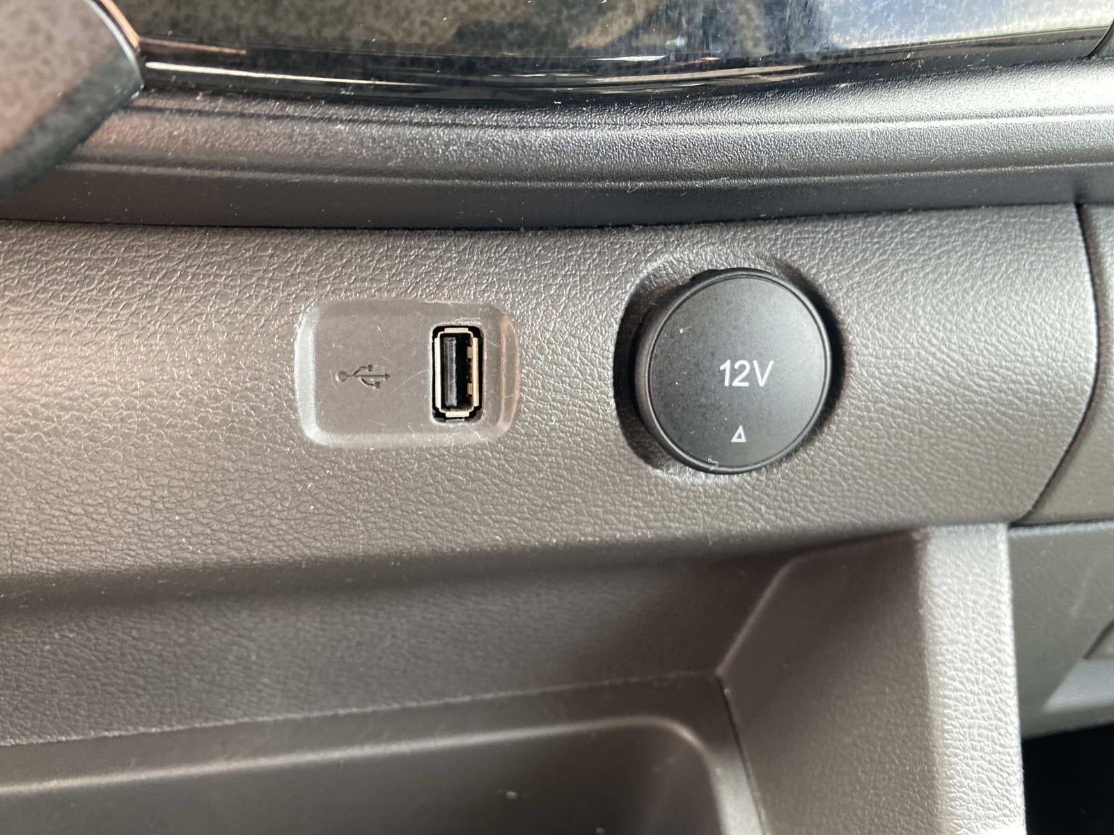 2024 Ford Transit Passenger Wagon T-350 148 Low Roof XLT RWD