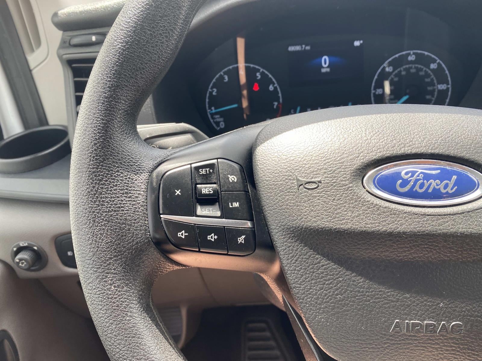 2024 Ford Transit Passenger Wagon T-350 148 Low Roof XLT RWD