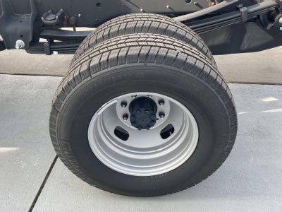 2025 Ford Super Duty F-350 DRW XL