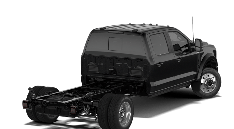 2027 Ford Super Duty F-550 DRW Platinum photo 3