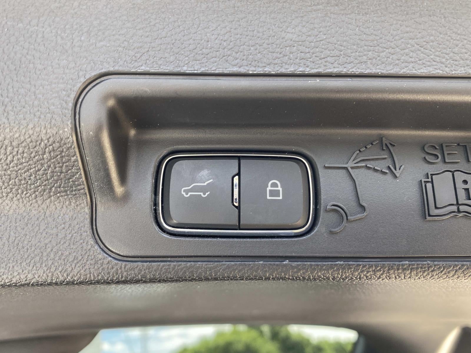 2020 Ford Explorer ST 4WD