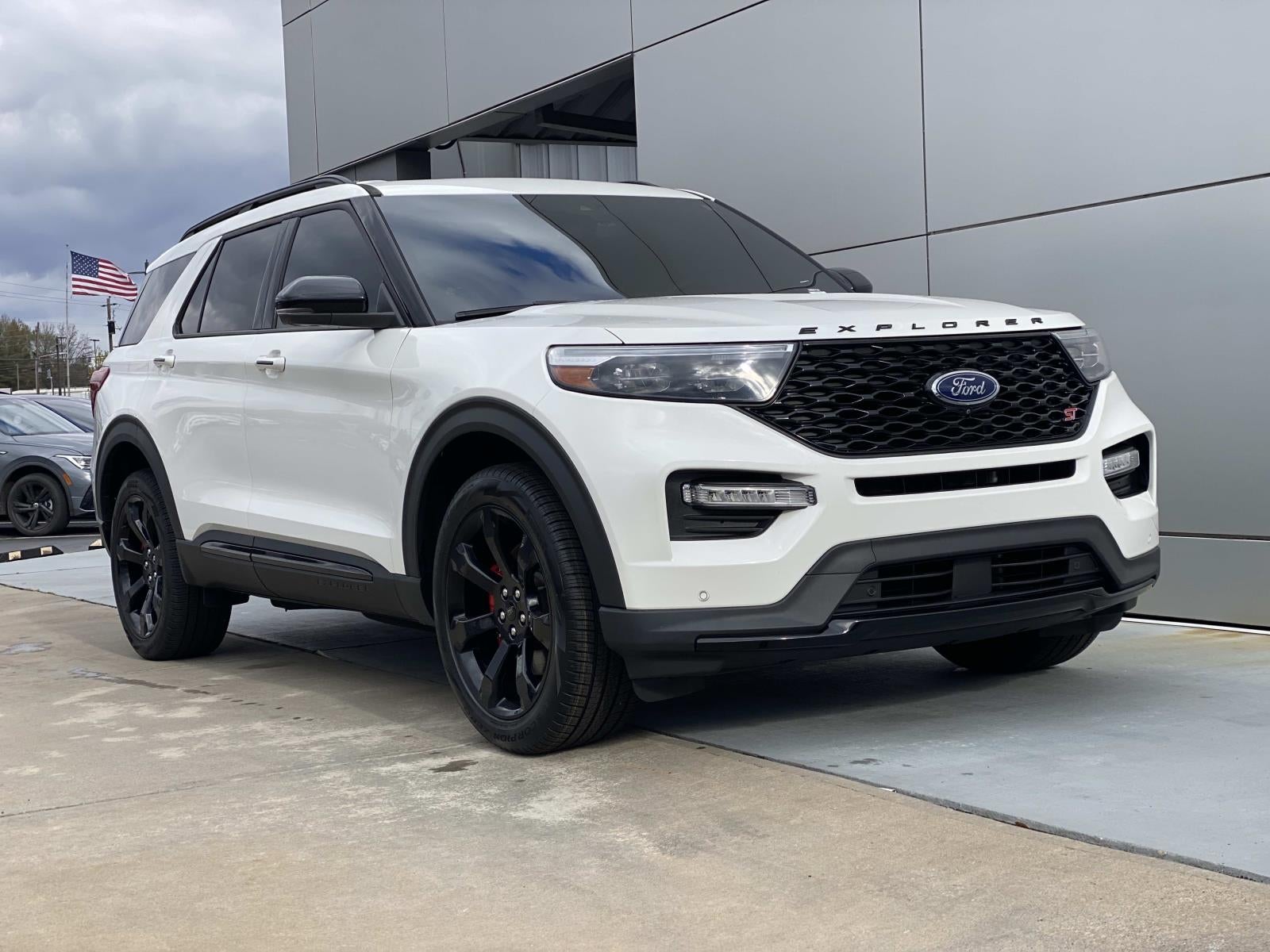 2023 Ford Explorer ST 4WD