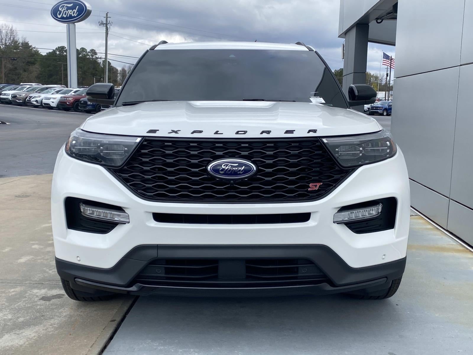2023 Ford Explorer ST 4WD
