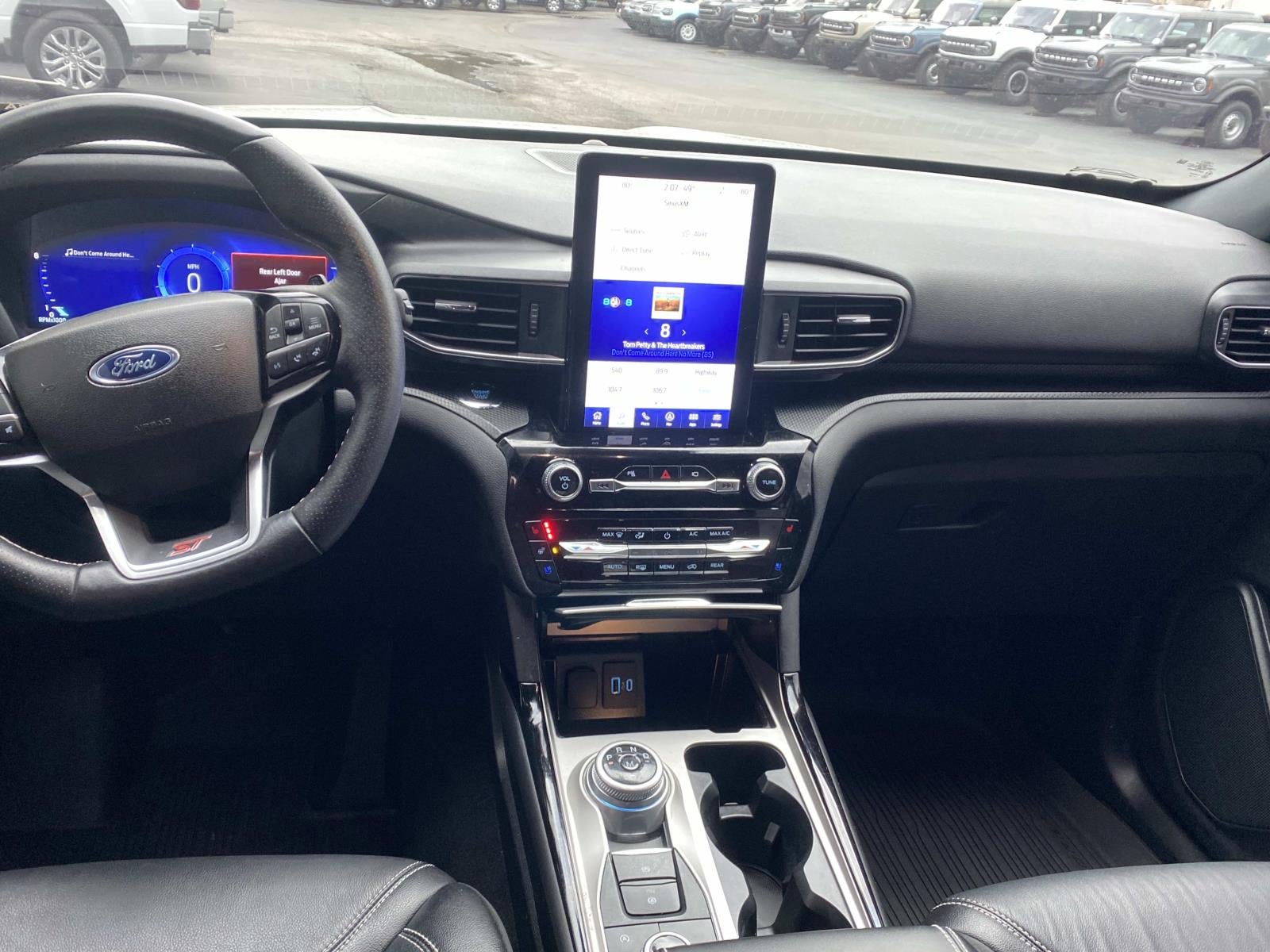 2023 Ford Explorer ST 4WD