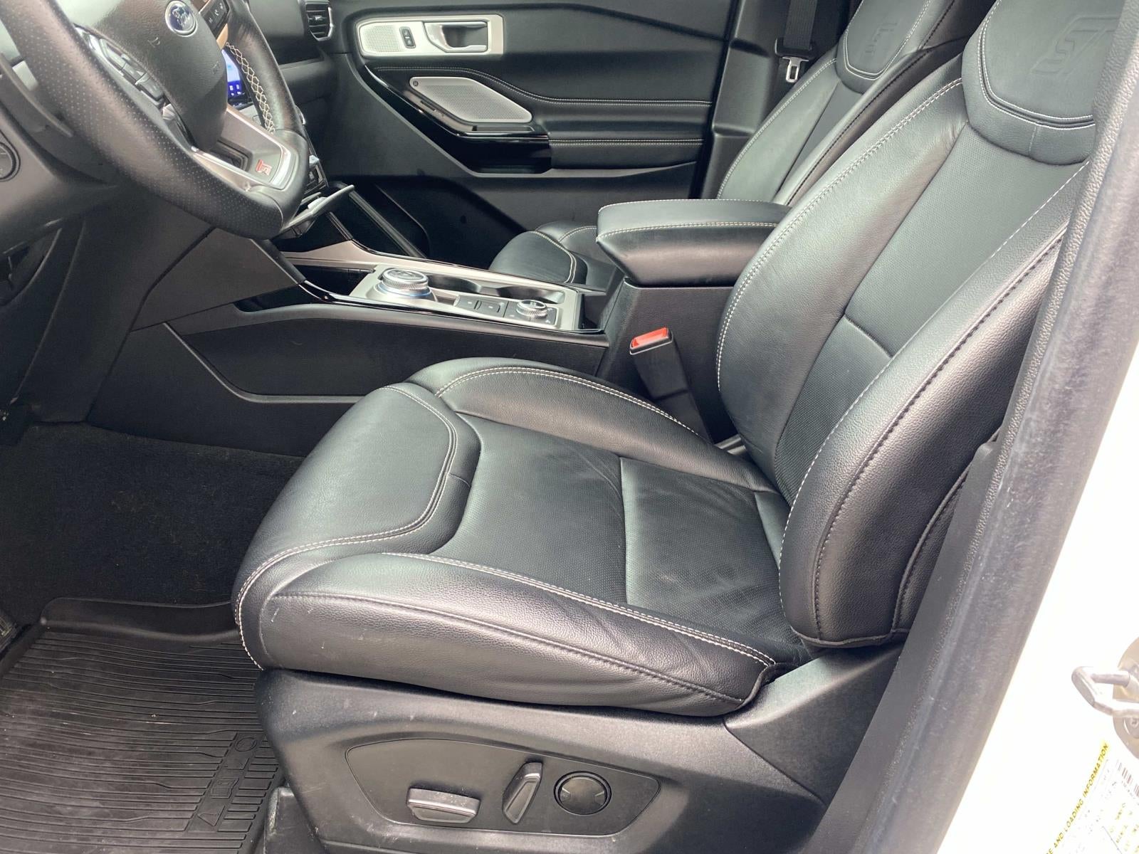 2023 Ford Explorer ST 4WD