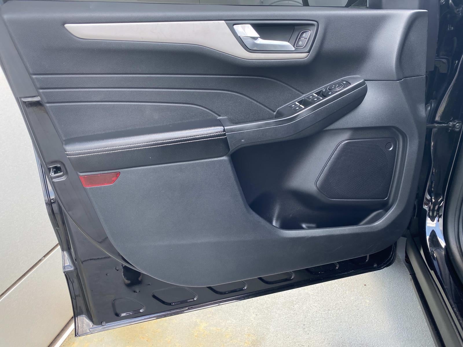 2022 Ford Escape SEL FWD