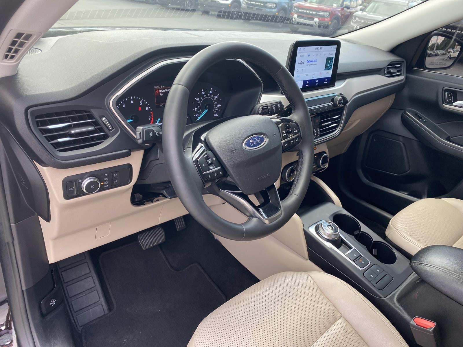 2022 Ford Escape SEL FWD