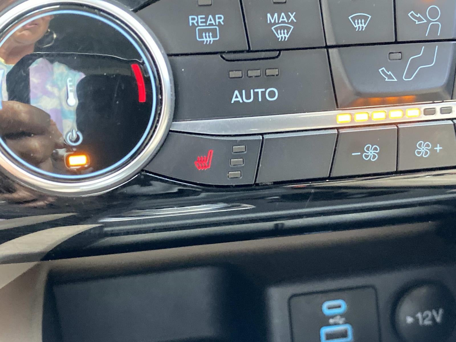 2022 Ford Escape SEL FWD