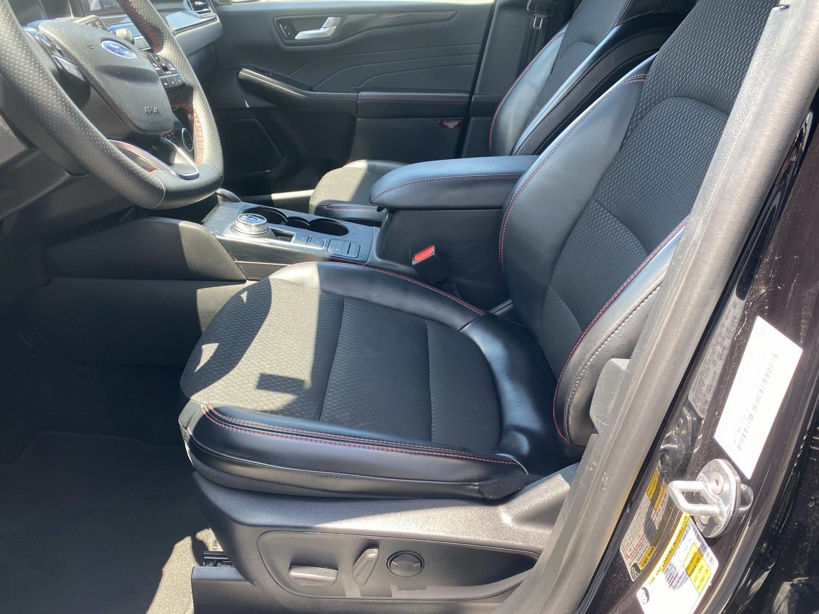 2025 Ford Escape ST-Line FWD