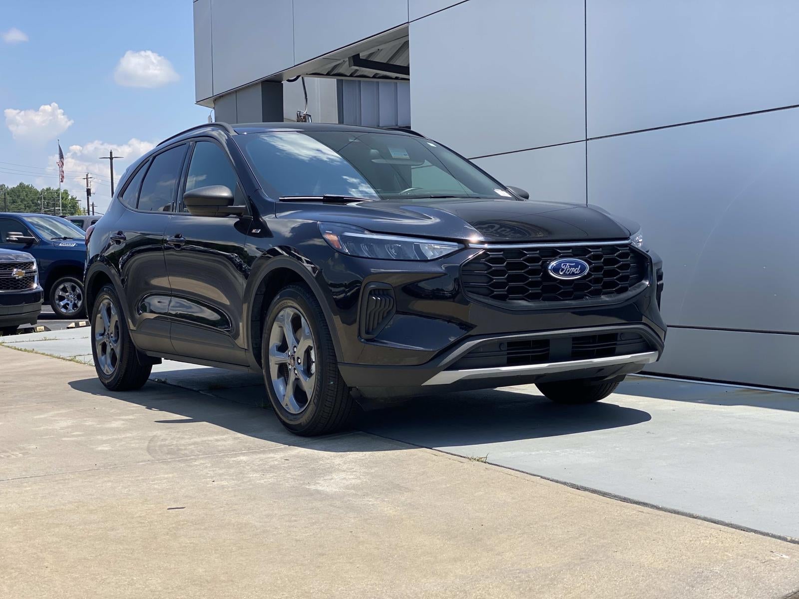 2025 Ford Escape ST-Line FWD
