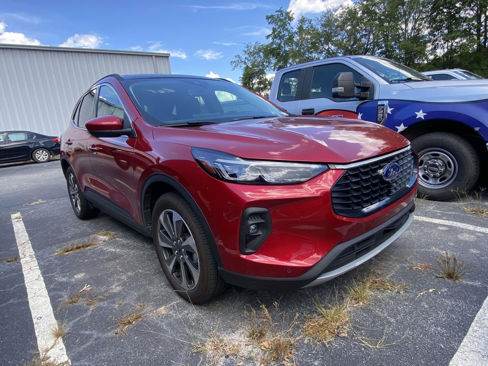 2024 Ford Escape Platinum photo 2