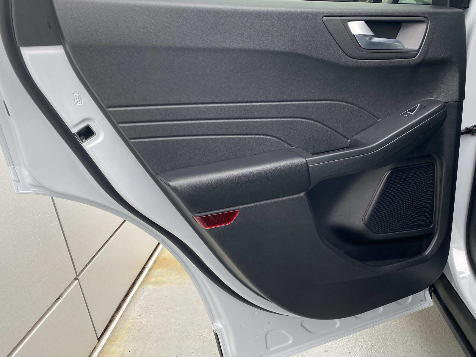 2025 Ford Escape ST-Line Select AWD