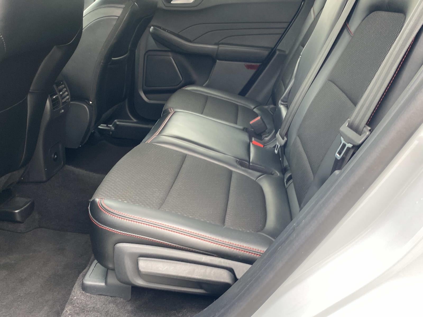 2025 Ford Escape ST-Line Select AWD