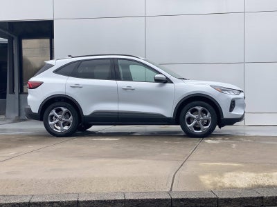 2025 Ford Escape ST-Line Select AWD