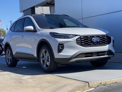 2026 Ford Escape ST-Line Select