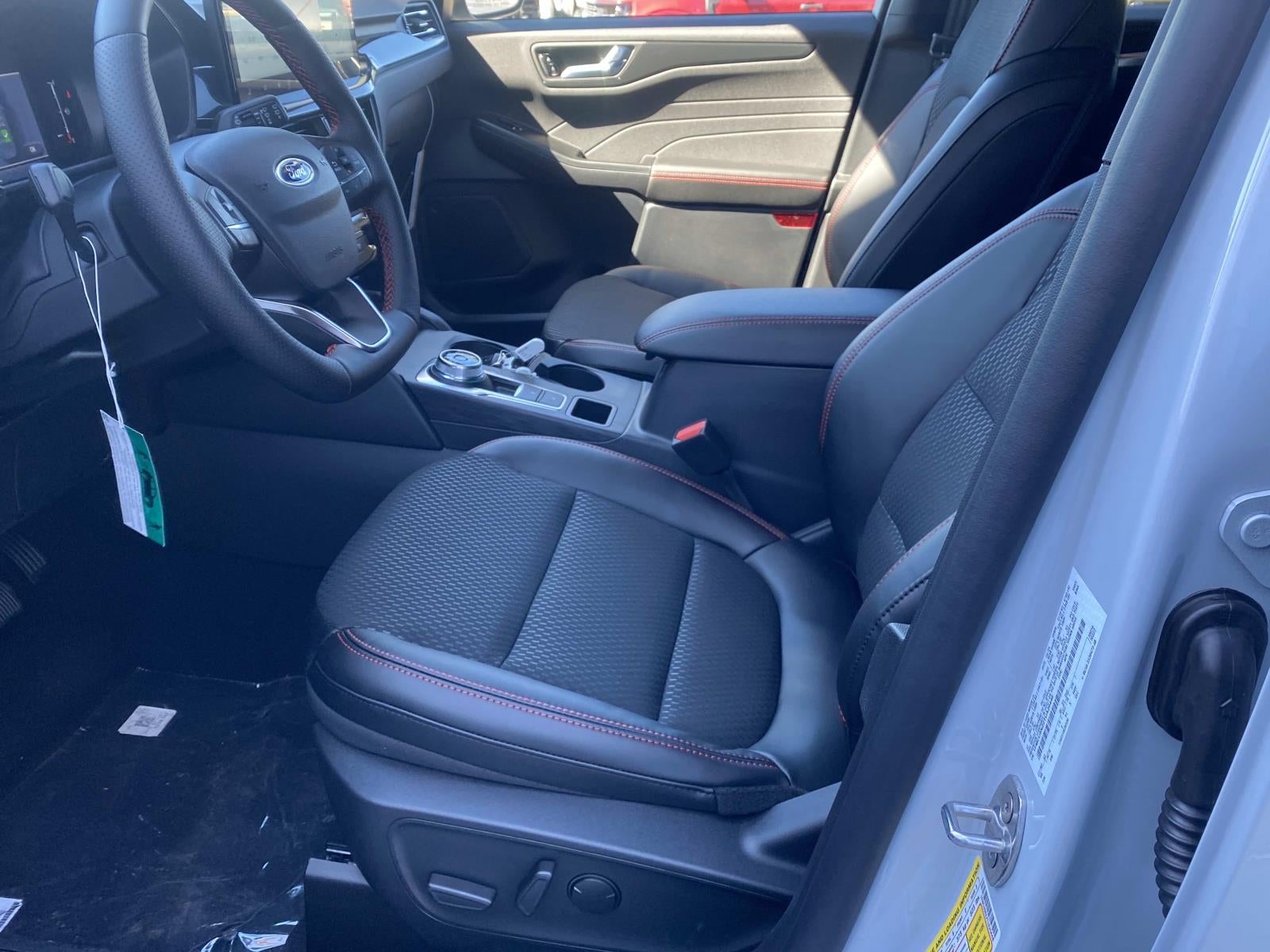 2026 Ford Escape ST-Line Select