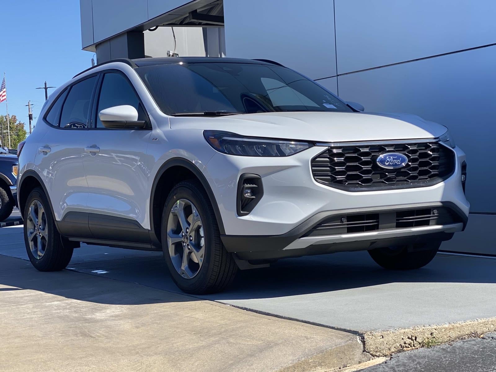 2026 Ford Escape ST-Line Select