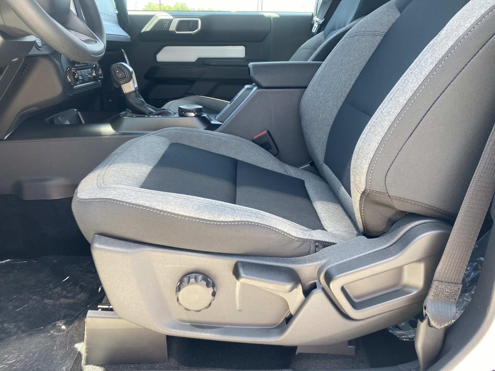 2026 Ford Bronco Base 2 Door 4x4