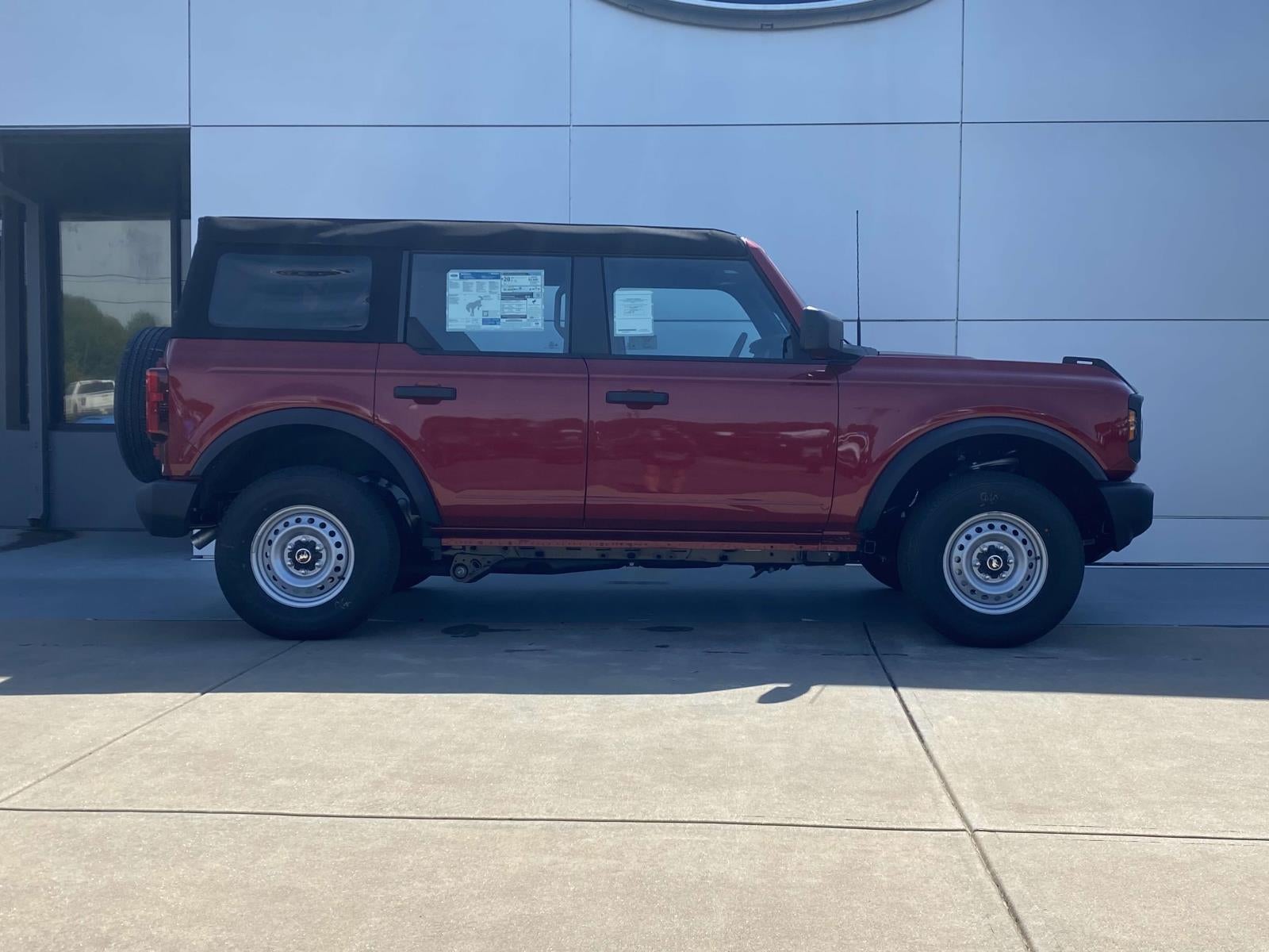 2025 Ford Bronco Base