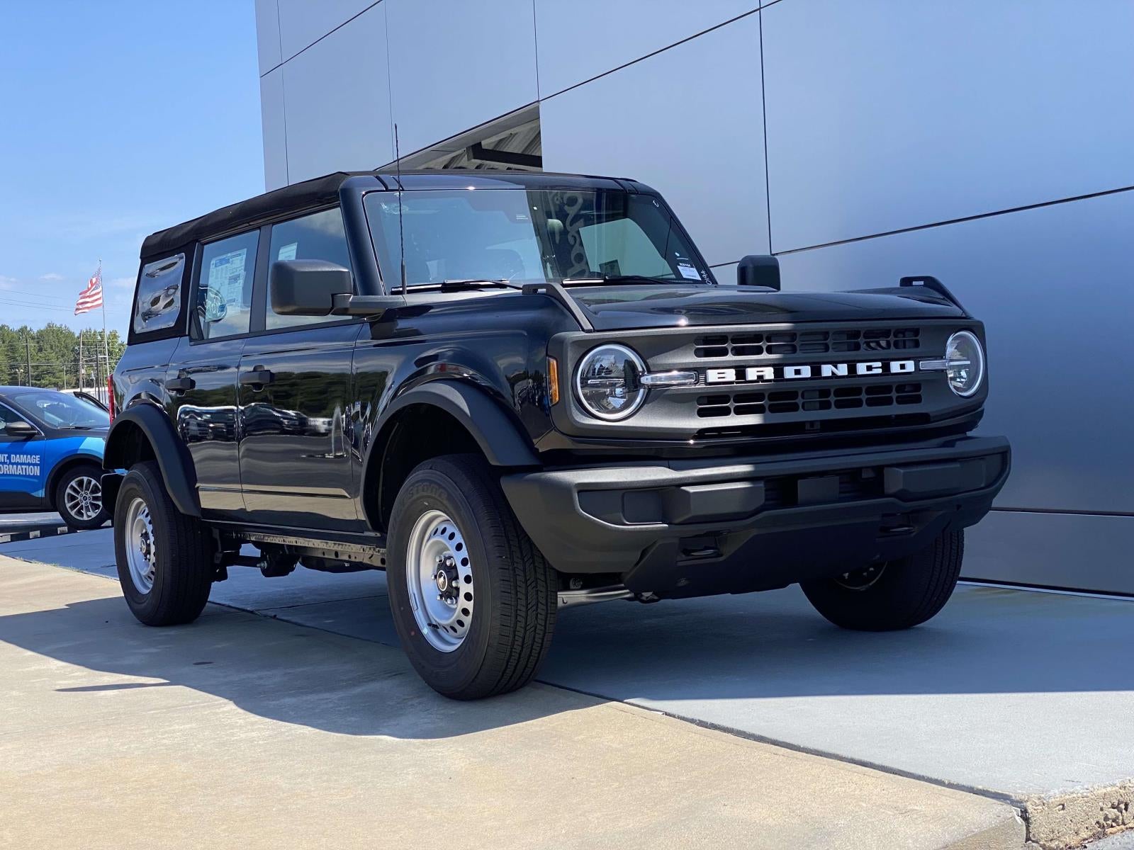 2025 Ford Bronco Base