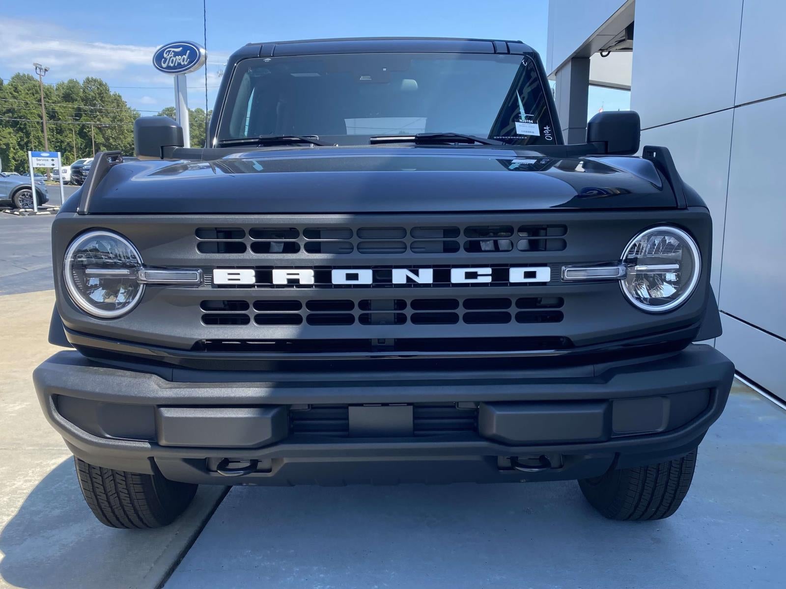 2025 Ford Bronco Base