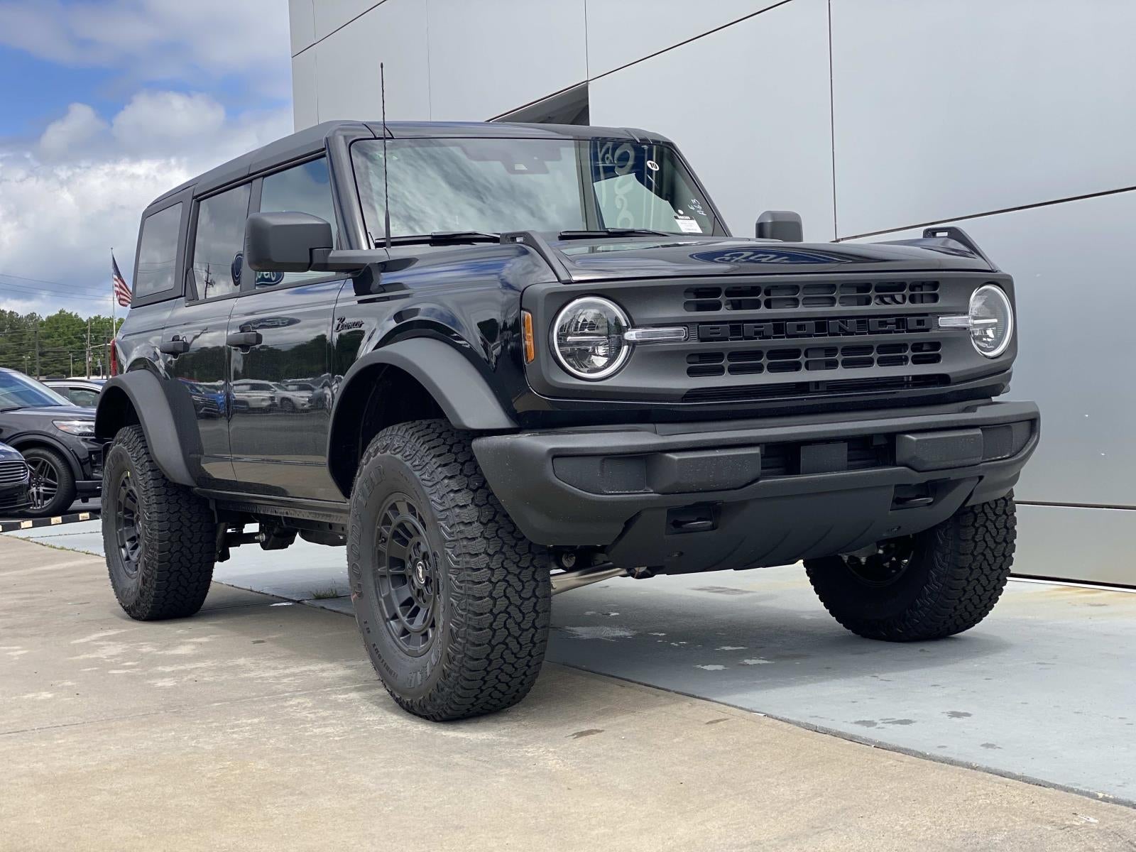 2026 Ford Bronco Big Bend Matte Black Pkg