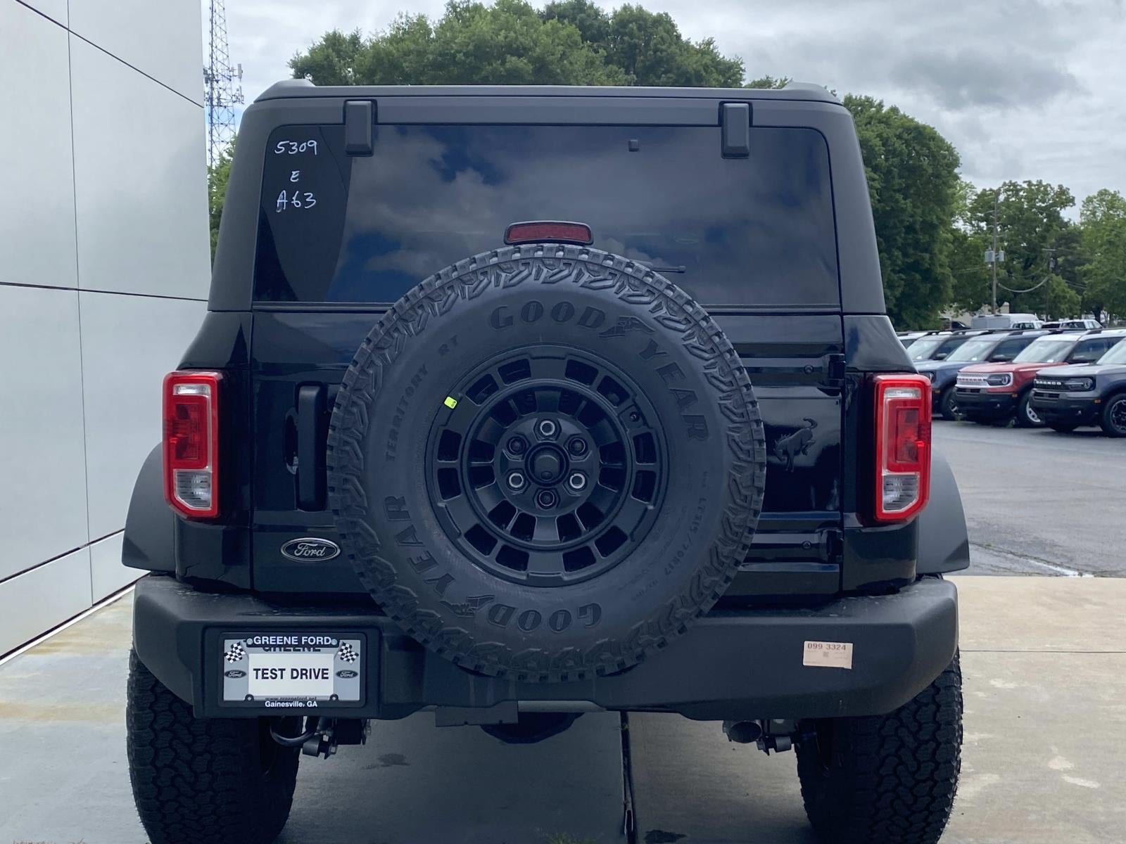 2026 Ford Bronco Big Bend Matte Black Pkg