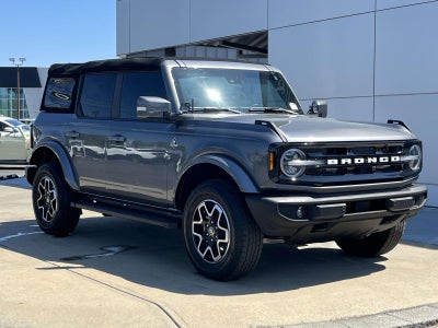 2024 Ford Bronco Outer Banks 4 Door 4x4