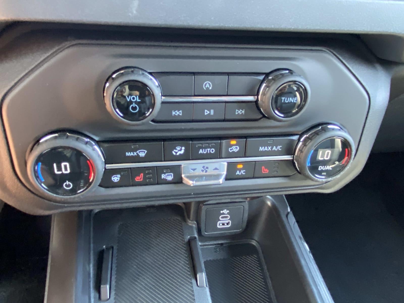 2026 Ford Bronco Outer Banks 4 Door 4x4