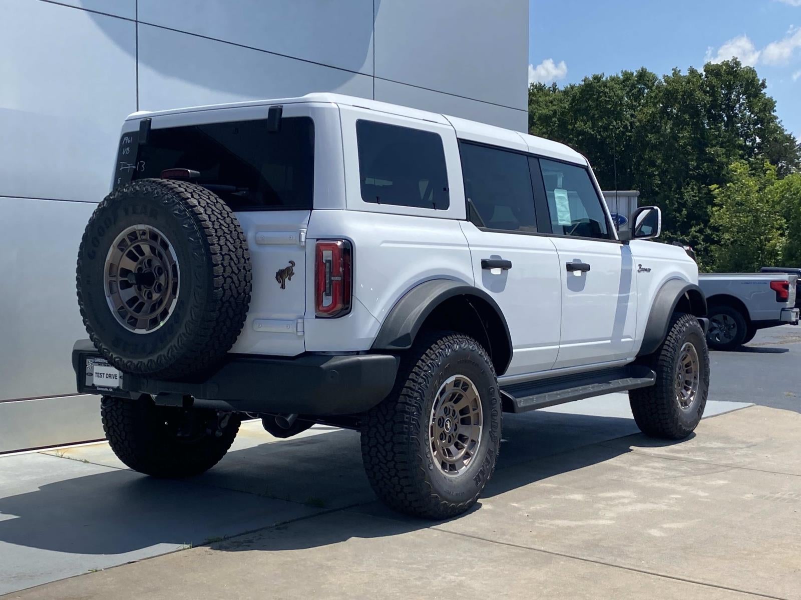 2026 Ford Bronco Outer Banks 4 Door 4x4