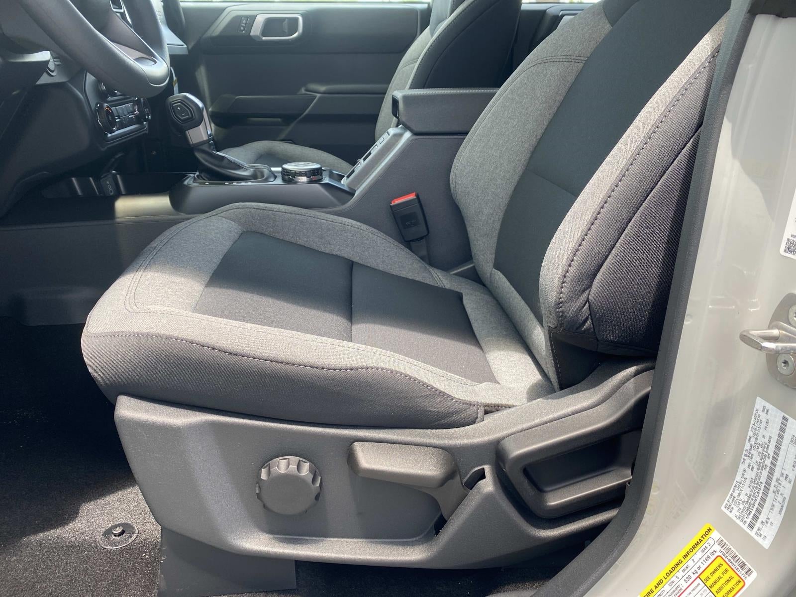 2026 Ford Bronco Base 4 Door 4x4