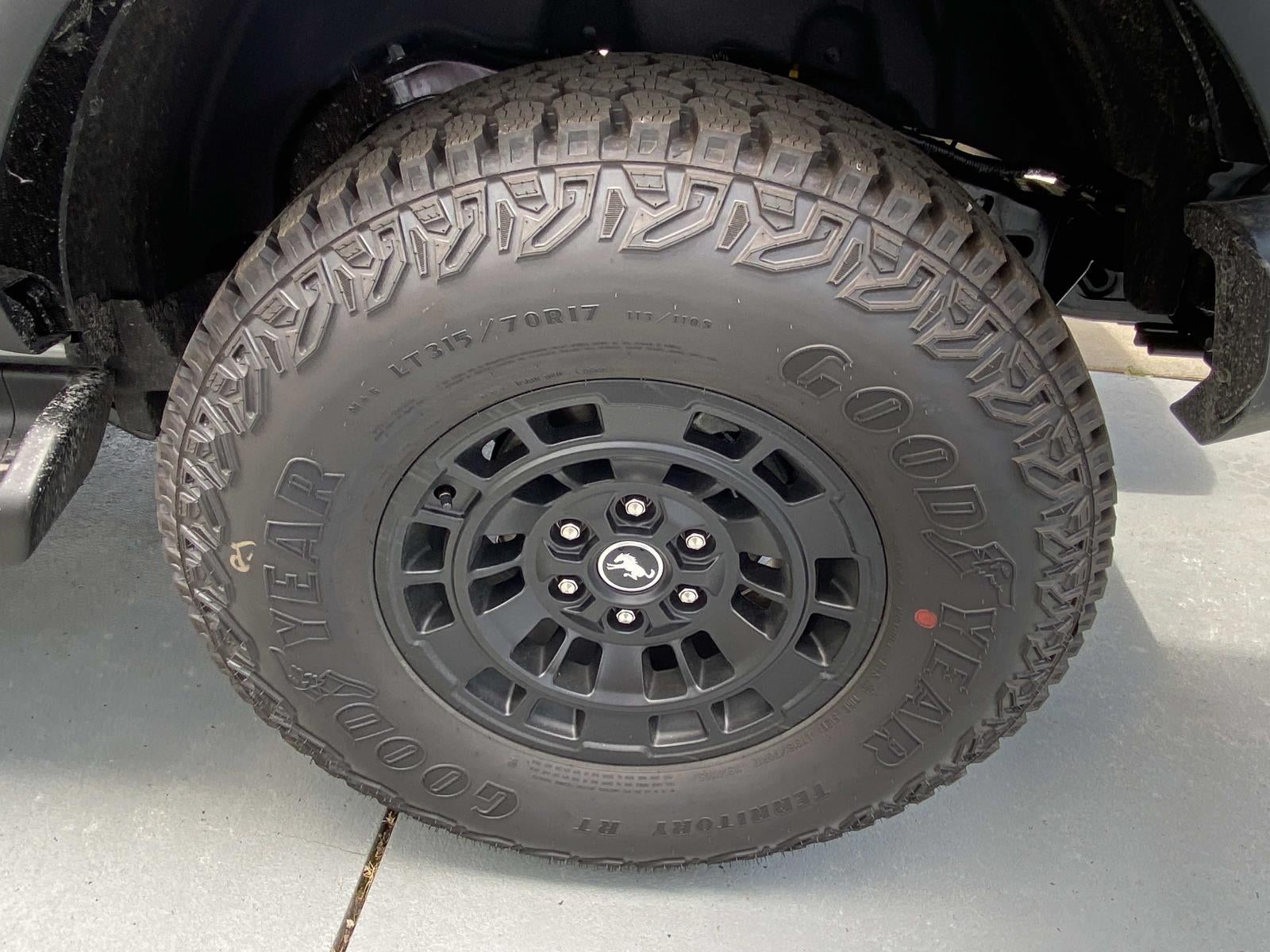 2026 Ford Bronco Base 4 Door 4x4