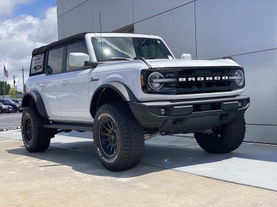2024 Ford Bronco Outer Banks 4 Door 4x4