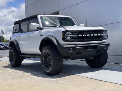 2024 Ford Bronco Outer Banks 4 Door 4x4