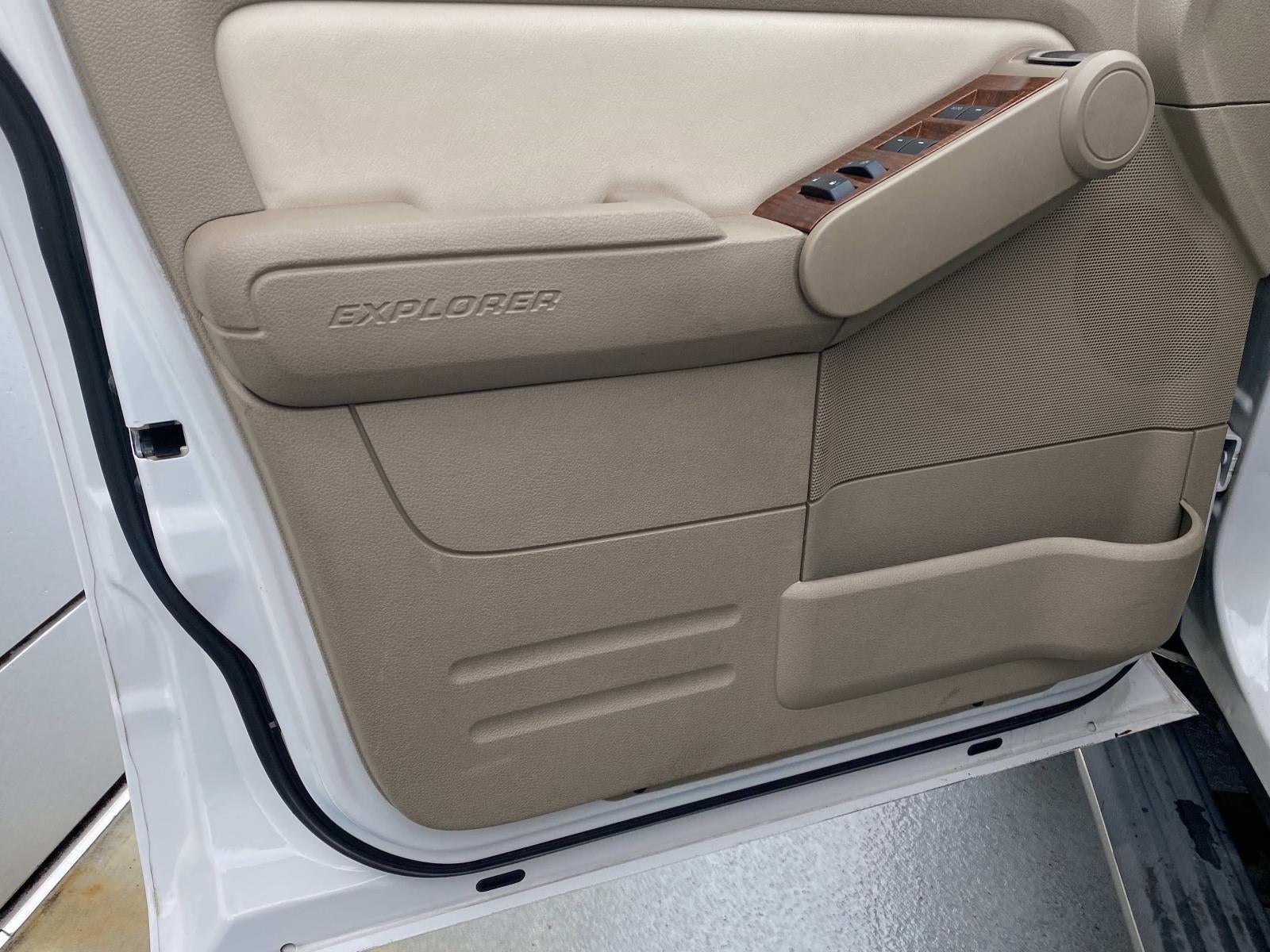 2010 Ford Explorer RWD 4dr Eddie Bauer