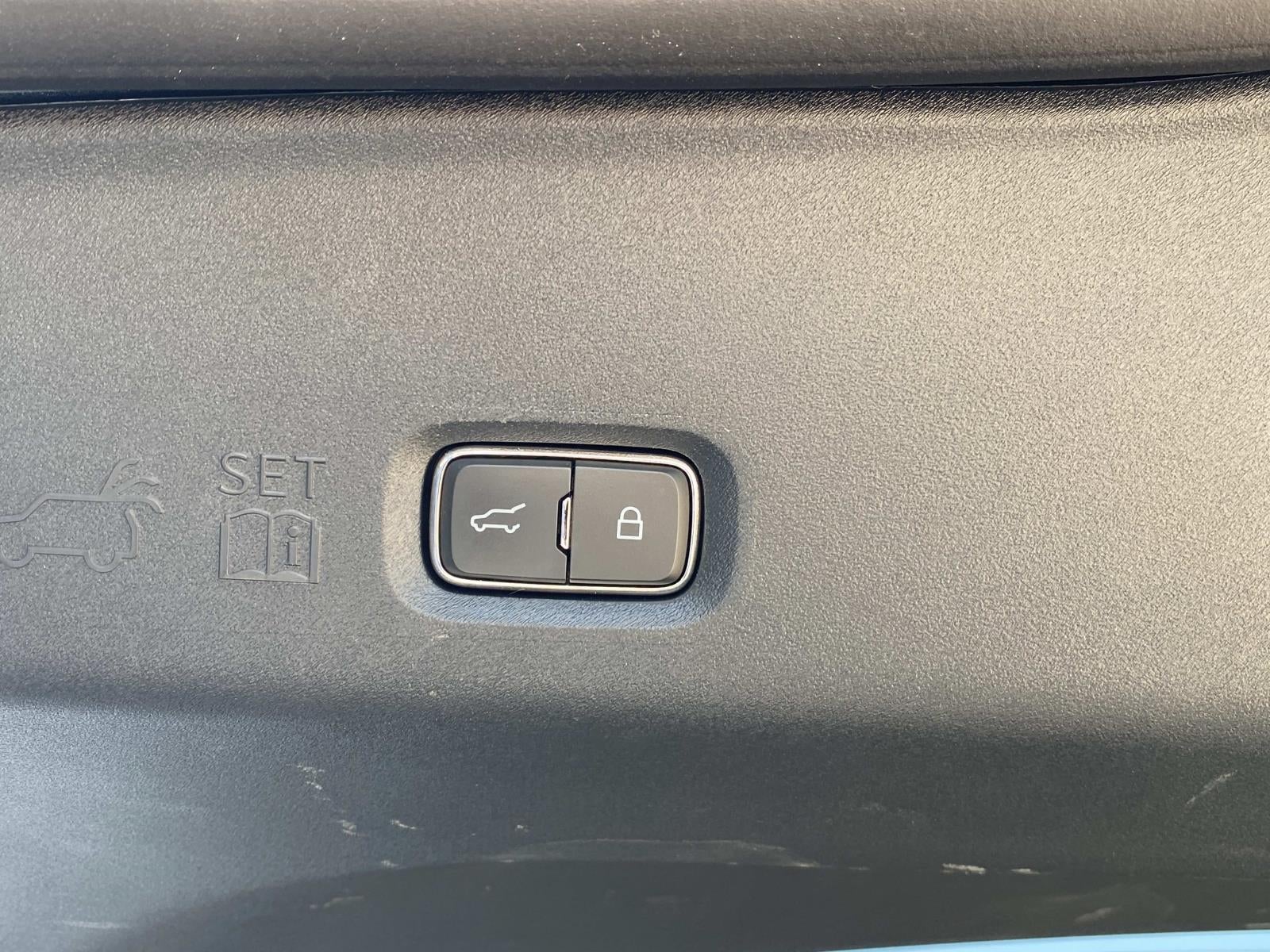2025 Ford Expedition Max Active 4x2