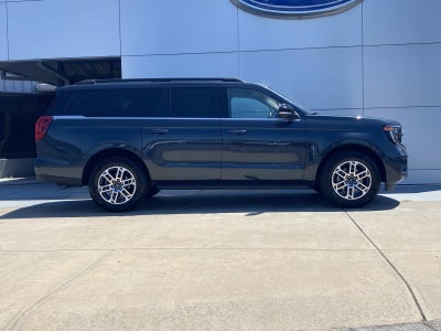 2025 Ford Expedition Max Active 4x2