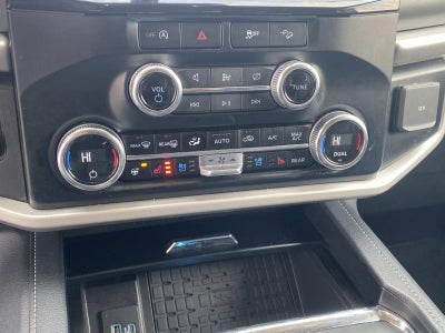 2024 Ford Expedition Max XLT 4x4