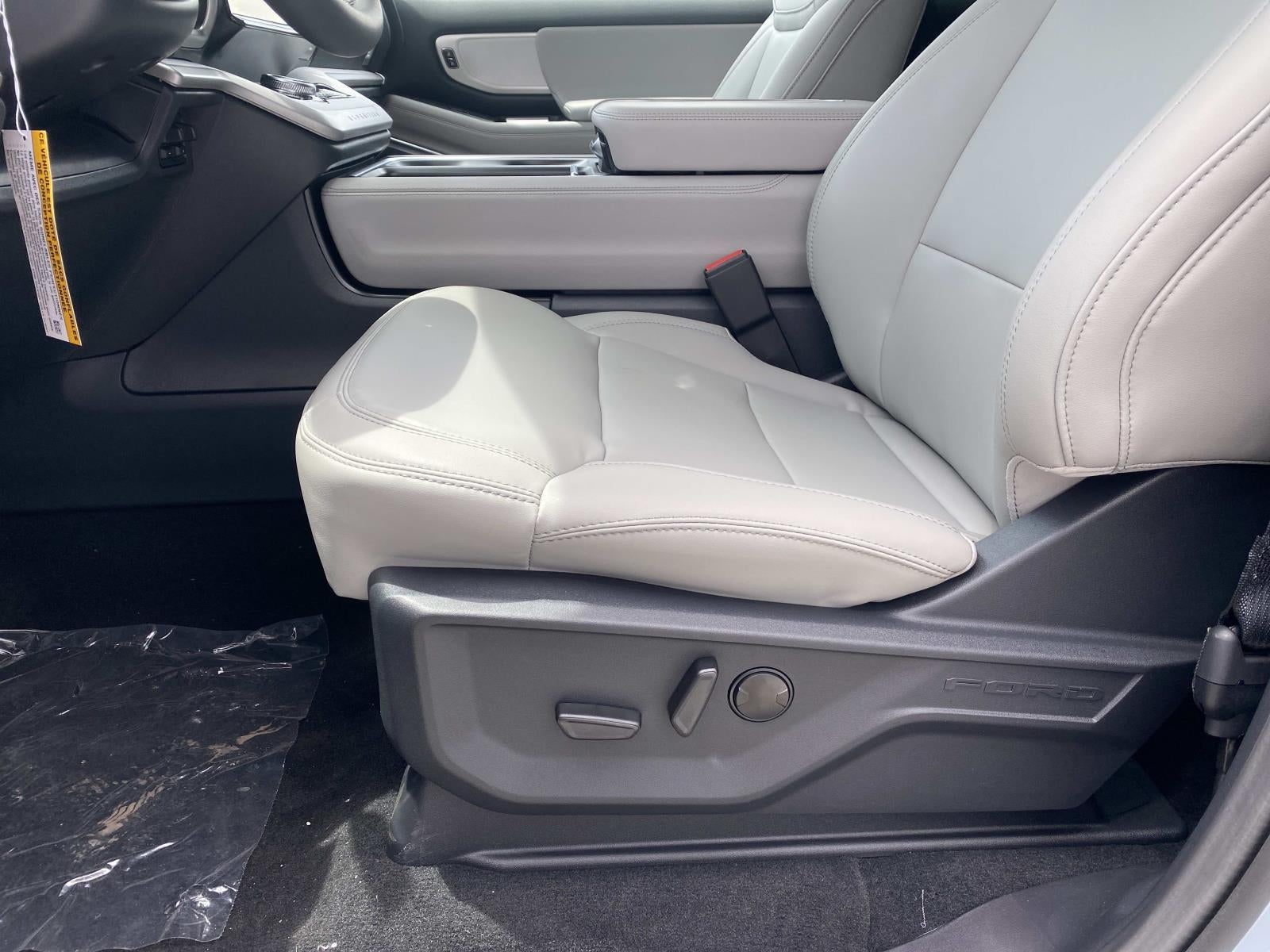 2026 Ford Expedition Max Active 4x4